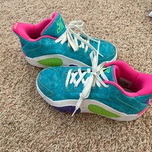 Kids Basketball Sneakers